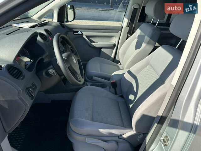 Серый Фольксваген Кадди, объемом двигателя 1.4 л и пробегом 166 тыс. км за 8200 $, фото 10 на Automoto.ua