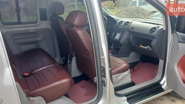 Серый Фольксваген Кадди, объемом двигателя 1.9 л и пробегом 308 тыс. км за 8500 $, фото 21 на Automoto.ua