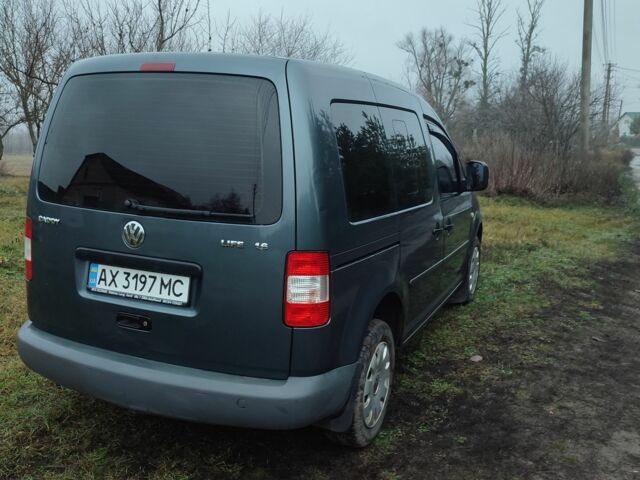 Серый Фольксваген Кадди, объемом двигателя 1.6 л и пробегом 178 тыс. км за 7000 $, фото 4 на Automoto.ua