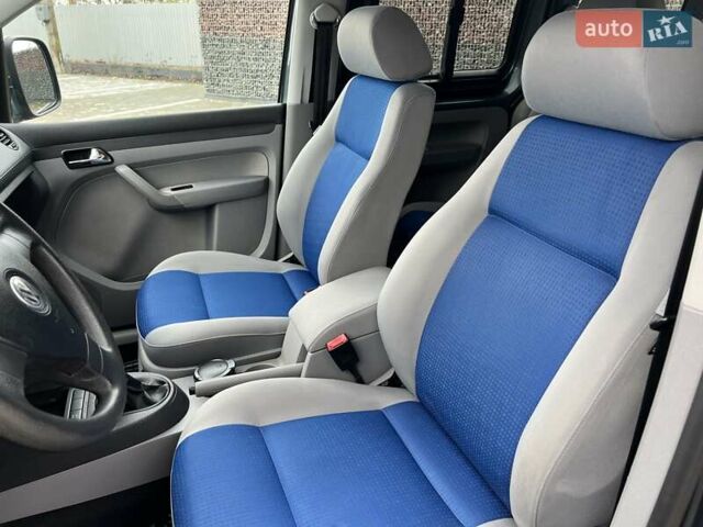 Серый Фольксваген Кадди, объемом двигателя 1.4 л и пробегом 221 тыс. км за 7900 $, фото 26 на Automoto.ua