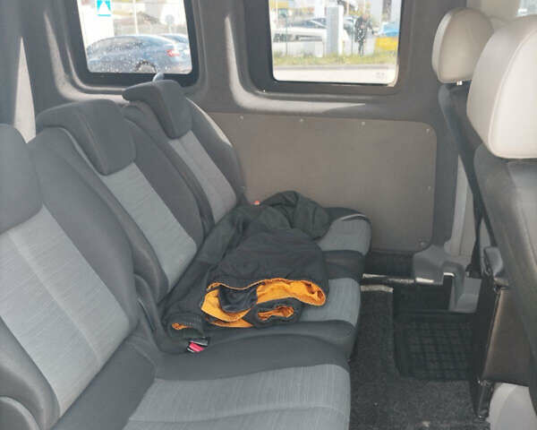 Серый Фольксваген Кадди, объемом двигателя 1.97 л и пробегом 380 тыс. км за 5700 $, фото 7 на Automoto.ua