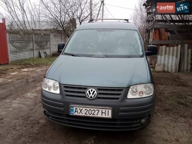 Серый Фольксваген Кадди, объемом двигателя 1.6 л и пробегом 256 тыс. км за 5500 $, фото 1 на Automoto.ua