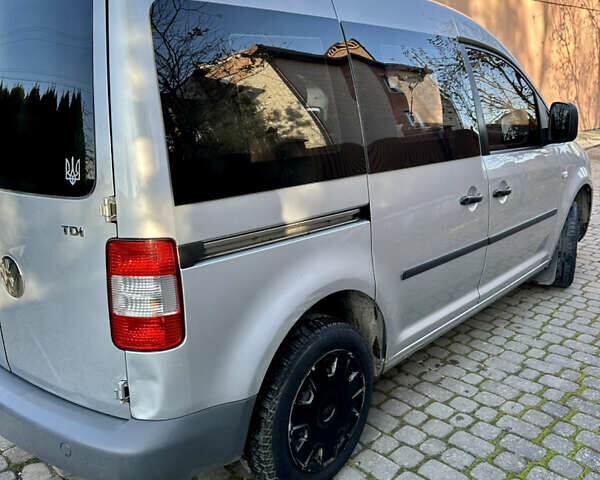 Серый Фольксваген Кадди, объемом двигателя 1.9 л и пробегом 410 тыс. км за 5500 $, фото 7 на Automoto.ua