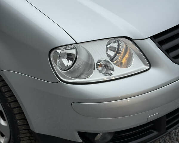 Сірий Фольксваген Кадді, об'ємом двигуна 1.9 л та пробігом 275 тис. км за 10850 $, фото 76 на Automoto.ua