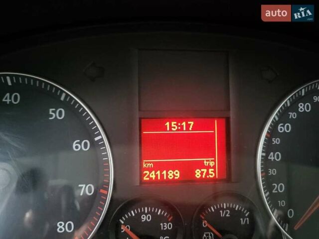 Серый Фольксваген Кадди, объемом двигателя 1.98 л и пробегом 242 тыс. км за 5600 $, фото 9 на Automoto.ua