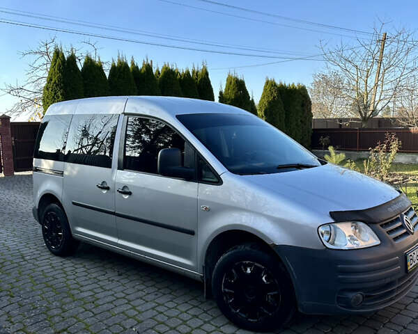 Серый Фольксваген Кадди, объемом двигателя 1.9 л и пробегом 410 тыс. км за 5500 $, фото 5 на Automoto.ua