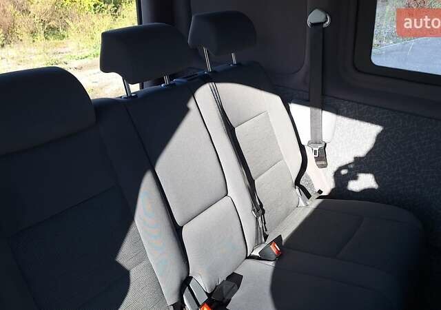 Сірий Фольксваген Кадді, об'ємом двигуна 1.9 л та пробігом 277 тис. км за 8500 $, фото 11 на Automoto.ua