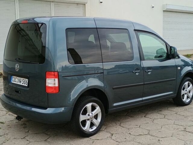 Серый Фольксваген Кадди, объемом двигателя 1.9 л и пробегом 254 тыс. км за 4100 $, фото 7 на Automoto.ua