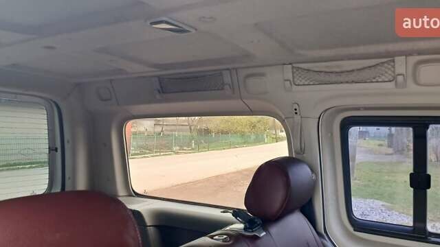 Серый Фольксваген Кадди, объемом двигателя 1.9 л и пробегом 308 тыс. км за 8500 $, фото 18 на Automoto.ua