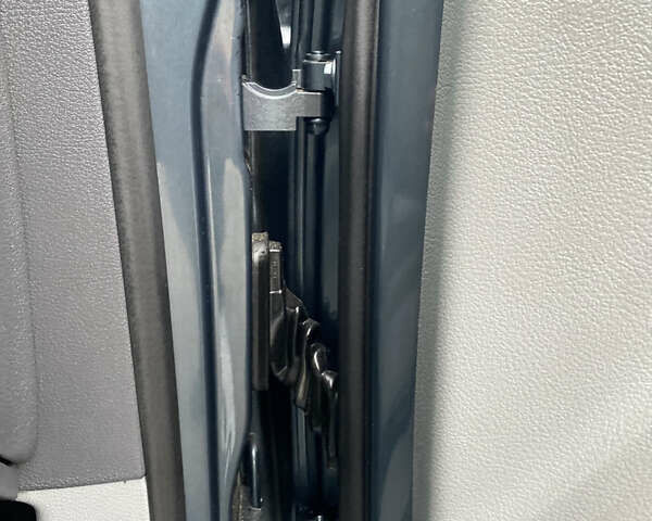 Серый Фольксваген Кадди, объемом двигателя 1.6 л и пробегом 172 тыс. км за 7899 $, фото 25 на Automoto.ua