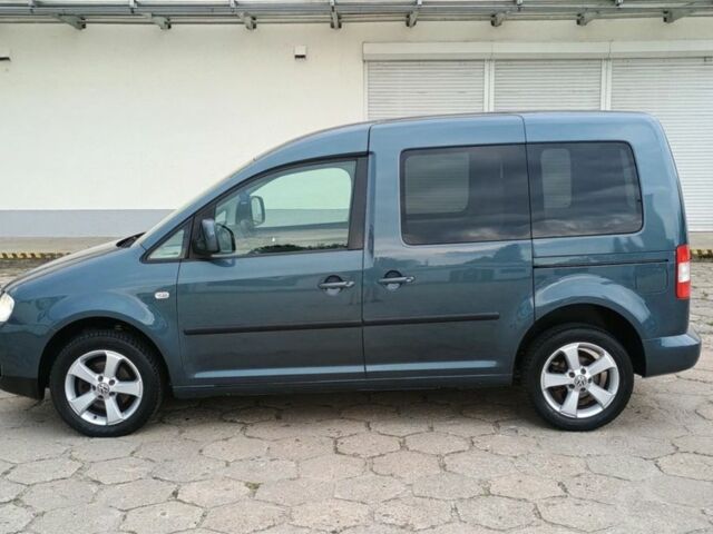 Серый Фольксваген Кадди, объемом двигателя 1.9 л и пробегом 254 тыс. км за 4100 $, фото 4 на Automoto.ua