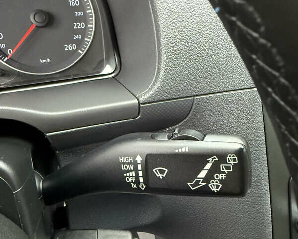 Сірий Фольксваген Кадді, об'ємом двигуна 1.9 л та пробігом 275 тис. км за 10850 $, фото 131 на Automoto.ua