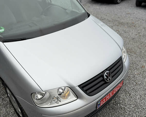 Сірий Фольксваген Кадді, об'ємом двигуна 1.9 л та пробігом 275 тис. км за 10850 $, фото 47 на Automoto.ua