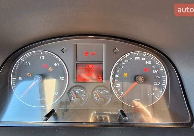 Сірий Фольксваген Кадді, об'ємом двигуна 1.9 л та пробігом 277 тис. км за 8500 $, фото 16 на Automoto.ua