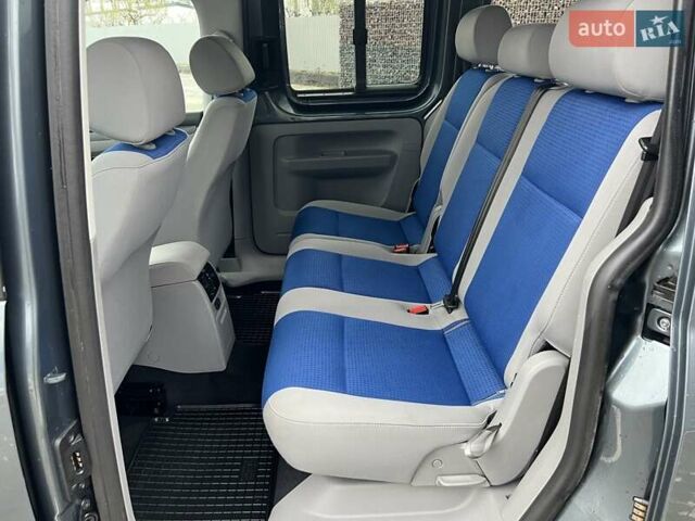 Серый Фольксваген Кадди, объемом двигателя 1.4 л и пробегом 221 тыс. км за 7900 $, фото 20 на Automoto.ua