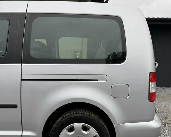 Сірий Фольксваген Кадді, об'ємом двигуна 1.9 л та пробігом 275 тис. км за 10850 $, фото 25 на Automoto.ua