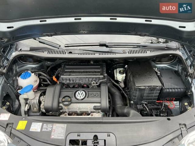 Серый Фольксваген Кадди, объемом двигателя 1.4 л и пробегом 221 тыс. км за 7900 $, фото 34 на Automoto.ua