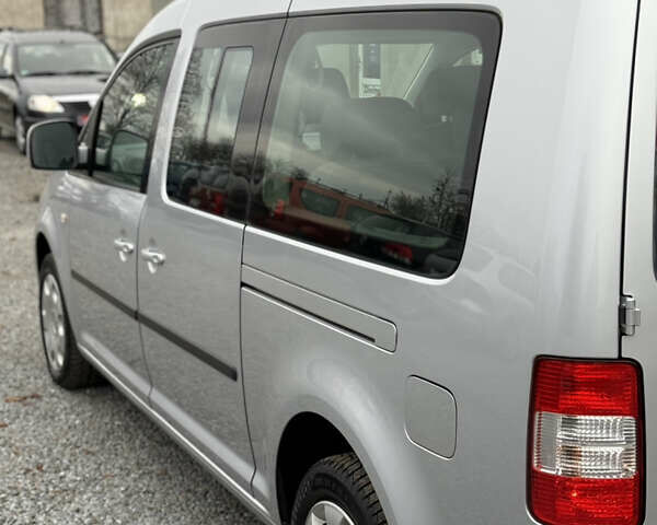 Сірий Фольксваген Кадді, об'ємом двигуна 1.9 л та пробігом 275 тис. км за 10850 $, фото 68 на Automoto.ua