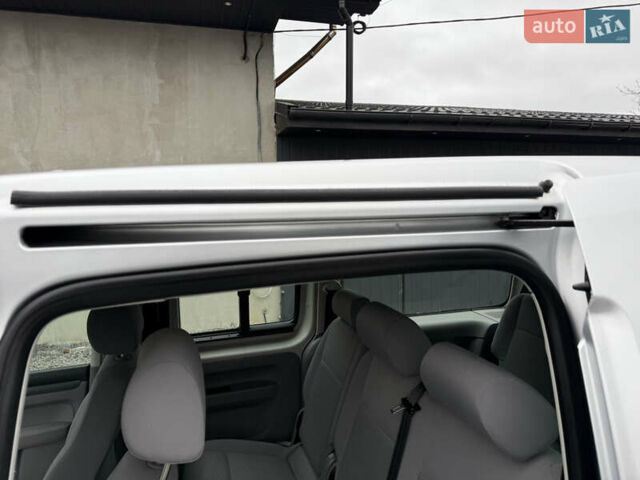 Сірий Фольксваген Кадді, об'ємом двигуна 1.9 л та пробігом 275 тис. км за 10850 $, фото 147 на Automoto.ua