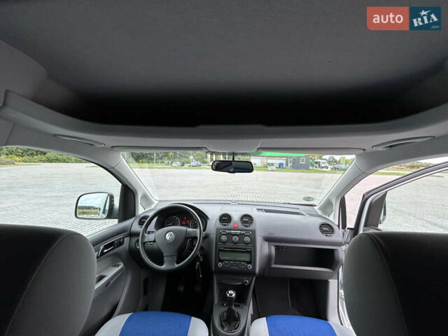 Серый Фольксваген Кадди, объемом двигателя 1.4 л и пробегом 193 тыс. км за 6950 $, фото 37 на Automoto.ua