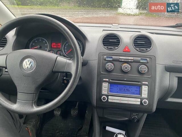 Фольксваген Кадди 2009 в Виннице на Automoto.ua Серый Фольксваген Кадди, объемом двигателя 1.6 л и пробегом 190 тыс. км за 7990 $, фото 11 на Automoto.ua