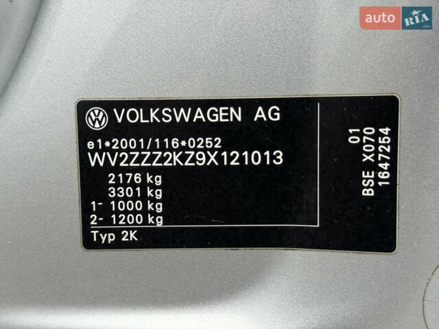 Серый Фольксваген Кадди, объемом двигателя 1.6 л и пробегом 215 тыс. км за 8900 $, фото 30 на Automoto.ua