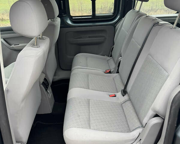 Серый Фольксваген Кадди, объемом двигателя 1.39 л и пробегом 209 тыс. км за 7200 $, фото 14 на Automoto.ua