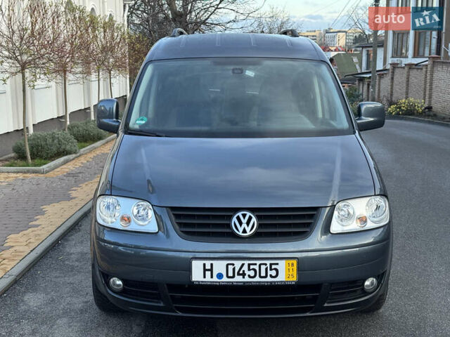 Серый Фольксваген Кадди, объемом двигателя 1.6 л и пробегом 208 тыс. км за 9599 $, фото 9 на Automoto.ua
