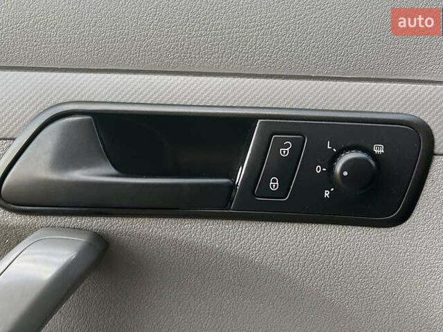 Серый Фольксваген Кадди, объемом двигателя 1.9 л и пробегом 258 тыс. км за 6990 $, фото 14 на Automoto.ua