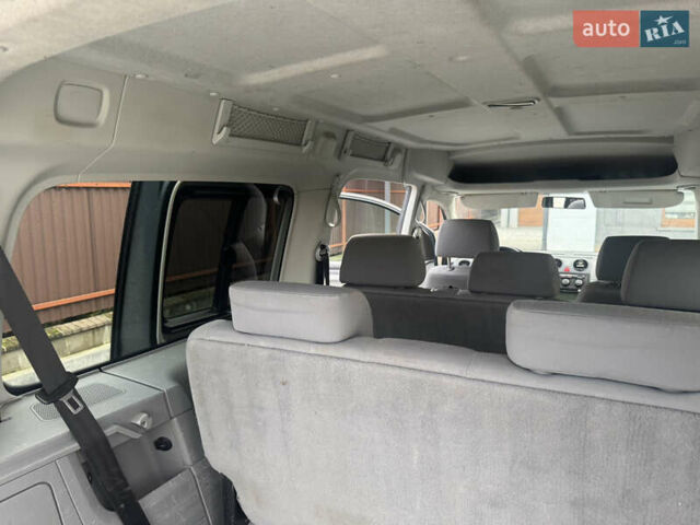 Серый Фольксваген Кадди, объемом двигателя 1.6 л и пробегом 225 тыс. км за 9200 $, фото 21 на Automoto.ua