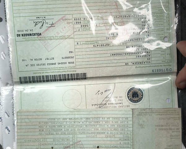 Серый Фольксваген Кадди, объемом двигателя 1.6 л и пробегом 167 тыс. км за 7899 $, фото 27 на Automoto.ua