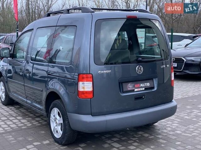 Серый Фольксваген Кадди, объемом двигателя 1.6 л и пробегом 223 тыс. км за 8255 $, фото 17 на Automoto.ua