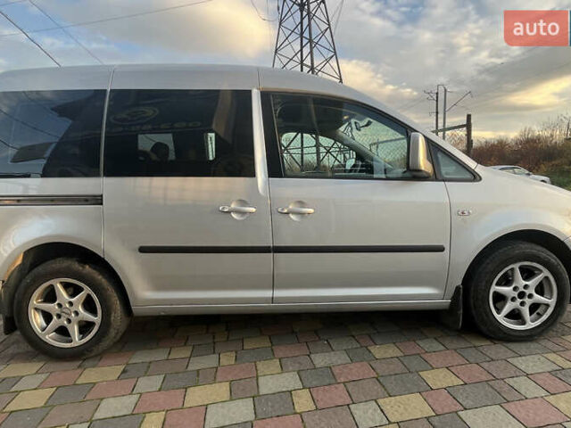 Серый Фольксваген Кадди, объемом двигателя 1.9 л и пробегом 258 тыс. км за 6990 $, фото 6 на Automoto.ua