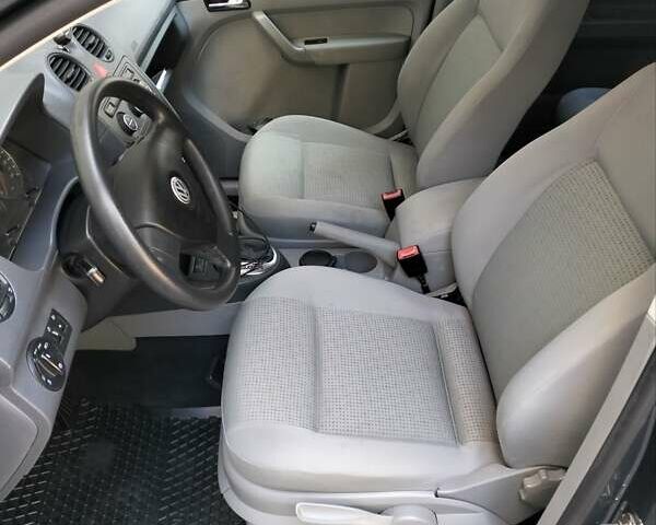 Серый Фольксваген Кадди, объемом двигателя 1.9 л и пробегом 232 тыс. км за 9700 $, фото 23 на Automoto.ua