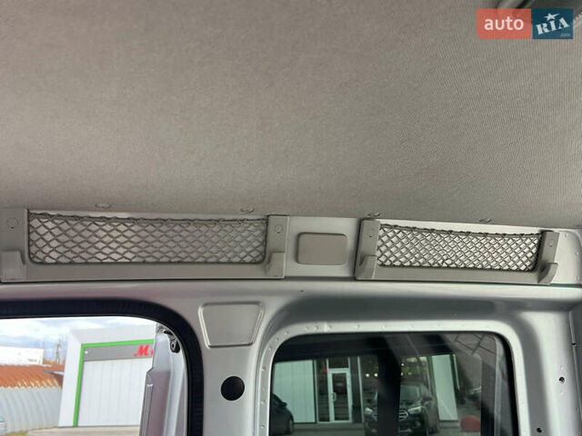 Фольксваген Кадди 2009 в Житомире на Automoto.ua Серый Фольксваген Кадди, объемом двигателя 1.6 л и пробегом 139 тыс. км за 9299 $, фото 36 на Automoto.ua