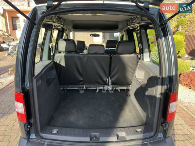 Серый Фольксваген Кадди, объемом двигателя 1.6 л и пробегом 189 тыс. км за 6950 $, фото 22 на Automoto.ua