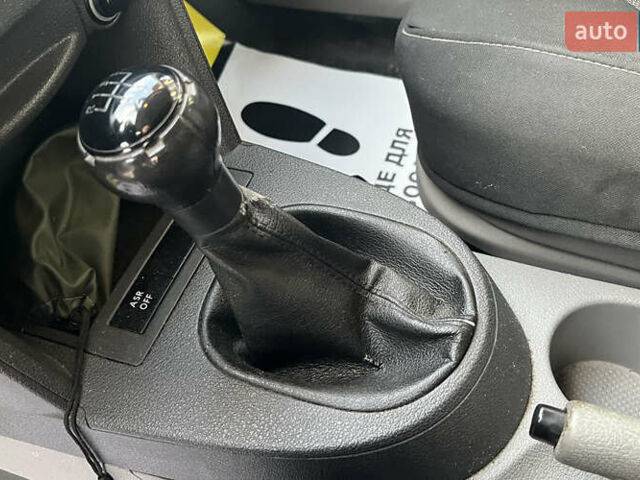 Серый Фольксваген Кадди, объемом двигателя 1.9 л и пробегом 258 тыс. км за 6990 $, фото 11 на Automoto.ua