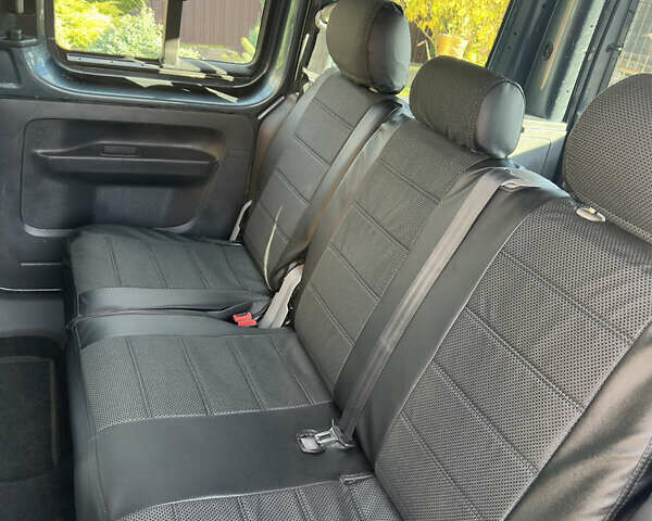 Серый Фольксваген Кадди, объемом двигателя 1.6 л и пробегом 189 тыс. км за 6950 $, фото 24 на Automoto.ua