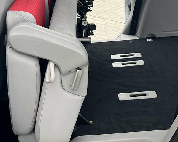 Фольксваген Кадди 2009 в Житомире на Automoto.ua Серый Фольксваген Кадди, объемом двигателя 1.6 л и пробегом 139 тыс. км за 9299 $, фото 57 на Automoto.ua