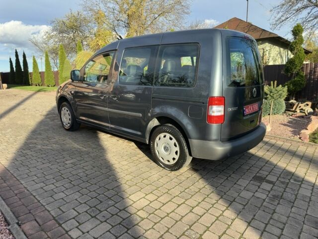 Сірий Фольксваген Кадді, об'ємом двигуна 1.6 л та пробігом 189 тис. км за 6900 $, фото 1 на Automoto.ua