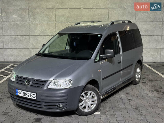 Сірий Фольксваген Кадді, об'ємом двигуна 1.9 л та пробігом 270 тис. км за 6799 $, фото 2 на Automoto.ua