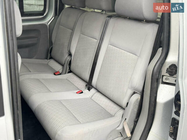 Серый Фольксваген Кадди, объемом двигателя 1.6 л и пробегом 167 тыс. км за 7899 $, фото 17 на Automoto.ua