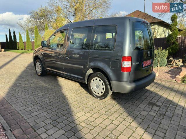 Серый Фольксваген Кадди, объемом двигателя 1.6 л и пробегом 189 тыс. км за 6950 $, фото 6 на Automoto.ua