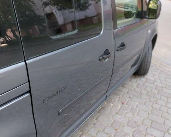 Серый Фольксваген Кадди, объемом двигателя 1.9 л и пробегом 232 тыс. км за 9650 $, фото 15 на Automoto.ua