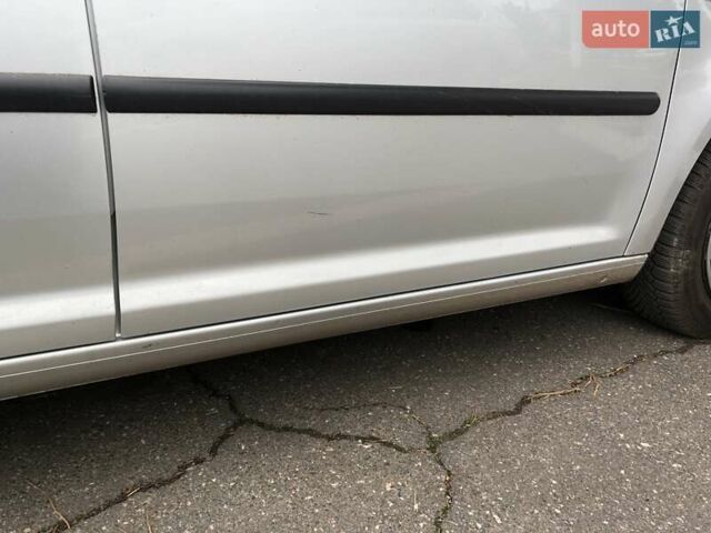 Серый Фольксваген Кадди, объемом двигателя 1.9 л и пробегом 288 тыс. км за 7000 $, фото 10 на Automoto.ua