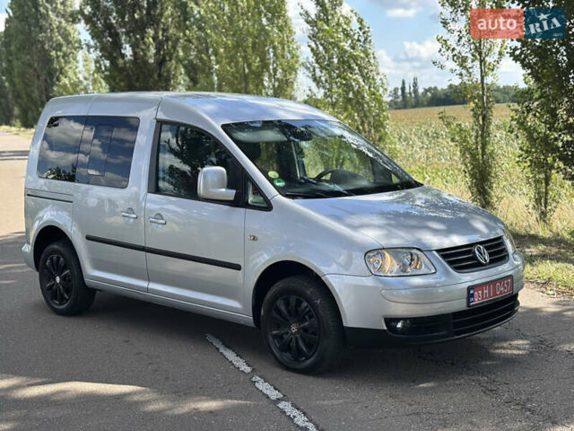 Серый Фольксваген Кадди, объемом двигателя 1.6 л и пробегом 256 тыс. км за 8300 $, фото 2 на Automoto.ua
