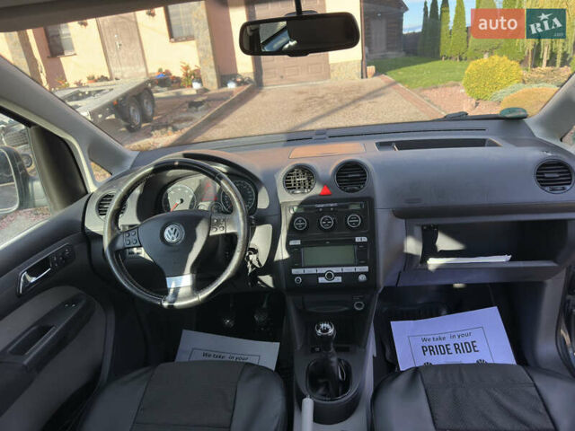 Серый Фольксваген Кадди, объемом двигателя 1.6 л и пробегом 189 тыс. км за 6950 $, фото 21 на Automoto.ua