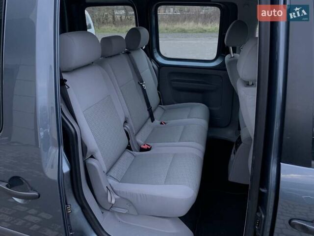 Серый Фольксваген Кадди, объемом двигателя 1.6 л и пробегом 223 тыс. км за 8255 $, фото 28 на Automoto.ua