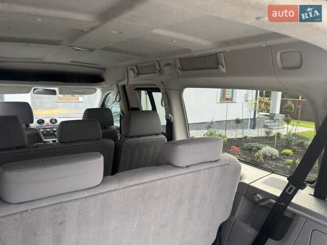 Серый Фольксваген Кадди, объемом двигателя 1.6 л и пробегом 225 тыс. км за 9200 $, фото 22 на Automoto.ua