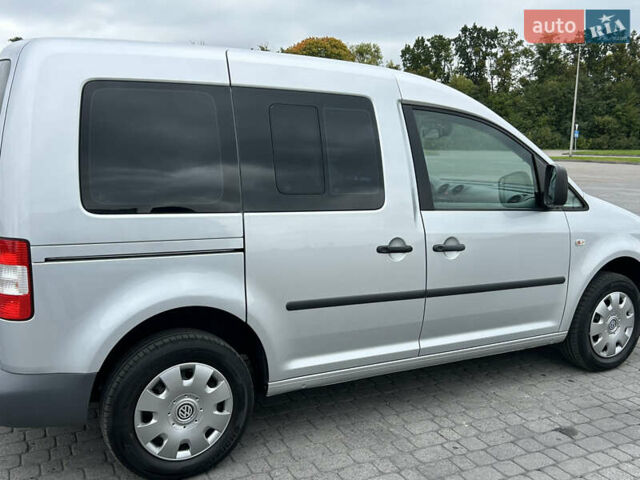 Серый Фольксваген Кадди, объемом двигателя 1.4 л и пробегом 193 тыс. км за 6950 $, фото 16 на Automoto.ua